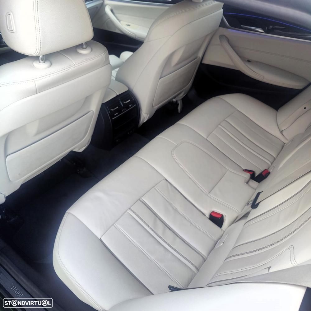 BMW 518 d Line Luxury Auto - 15