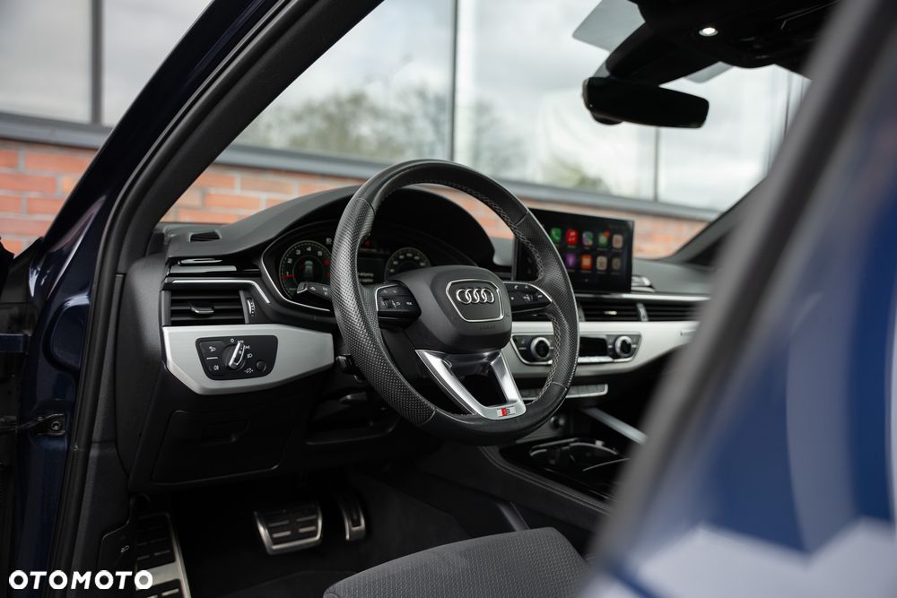 Audi A4 Avant 40 TFSI quattro S tronic S line - 24