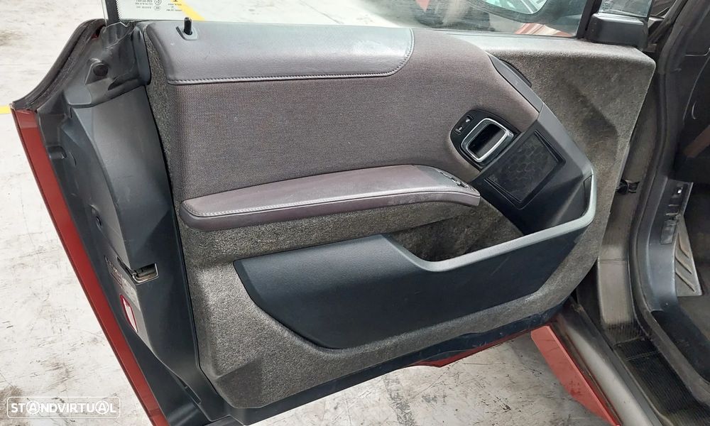 BMW i3 REX PARA PEÇAS - 17