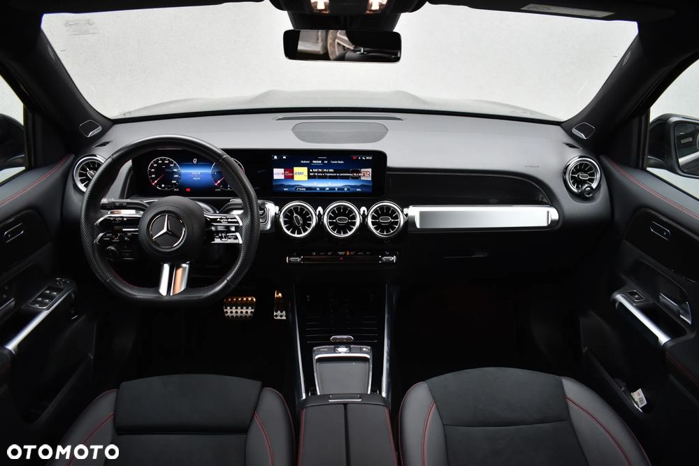 Mercedes-Benz GLB 200 d 4-Matic AMG Line 8G-DCT - 13