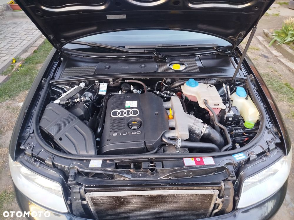 Audi A4 Limousine 1.8 T - 24