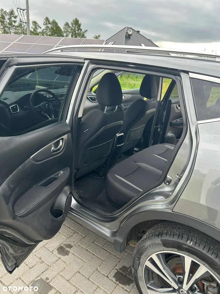 Nissan Qashqai 1.2 DIG-T N-Connecta EU6 - 13