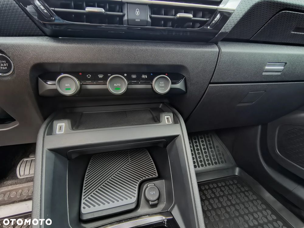 Citroën C4X 1.2 PureTech Shine Pack S&S EAT8 - 23