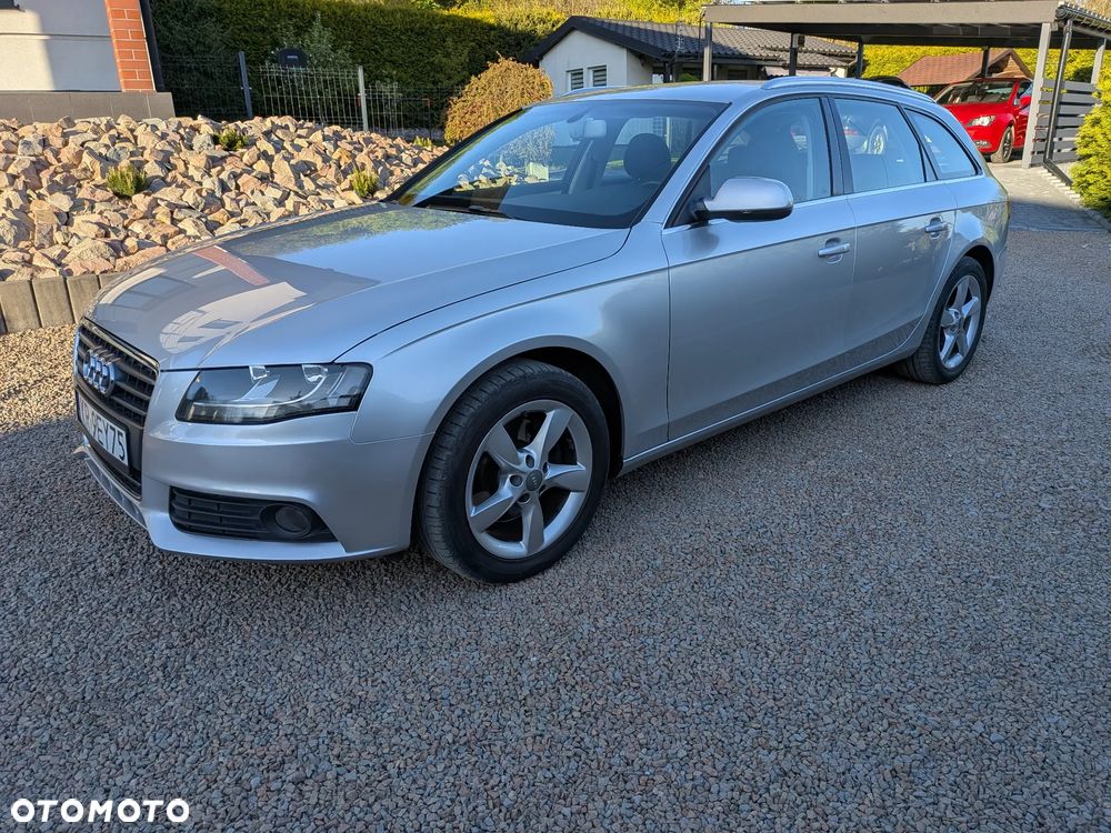 Audi A4 Avant 2.0 TDI DPF Attraction - 1