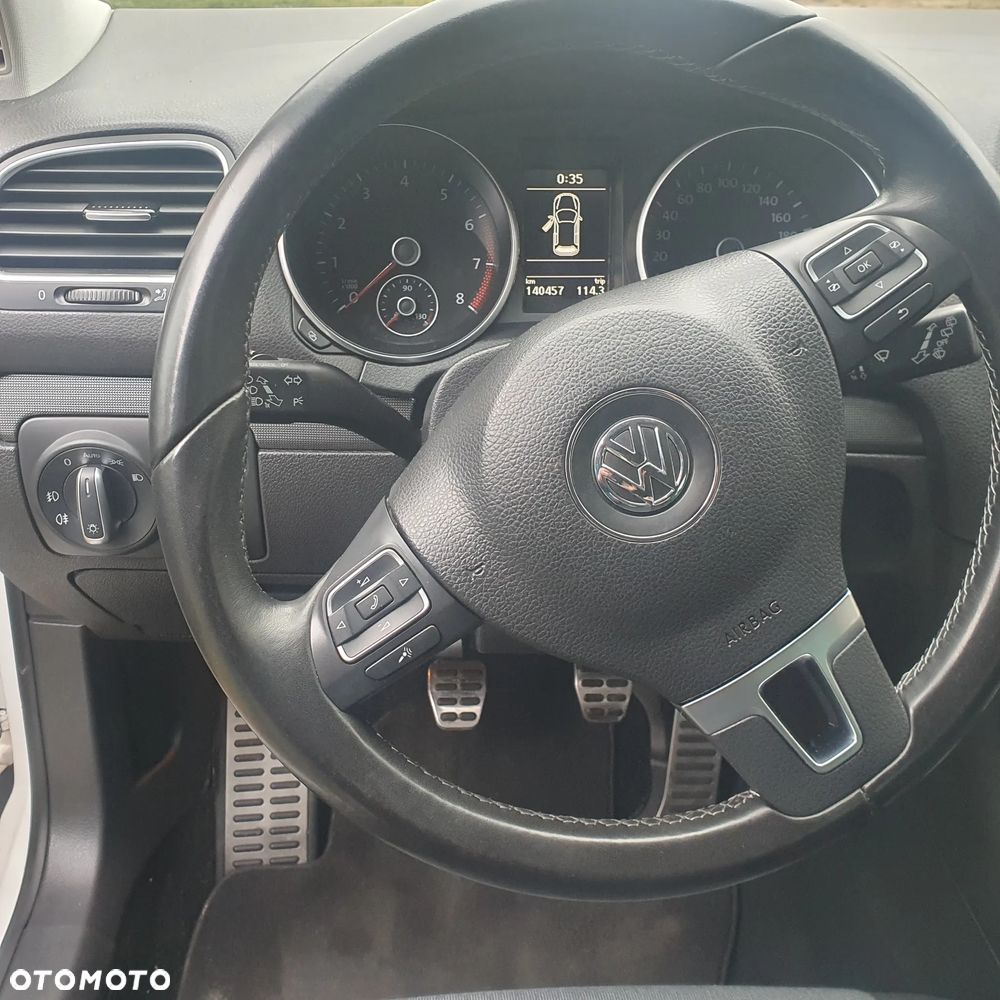 Volkswagen Golf - 15