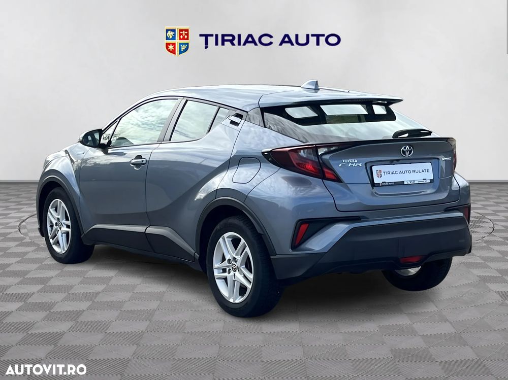 Toyota C-HR - 4
