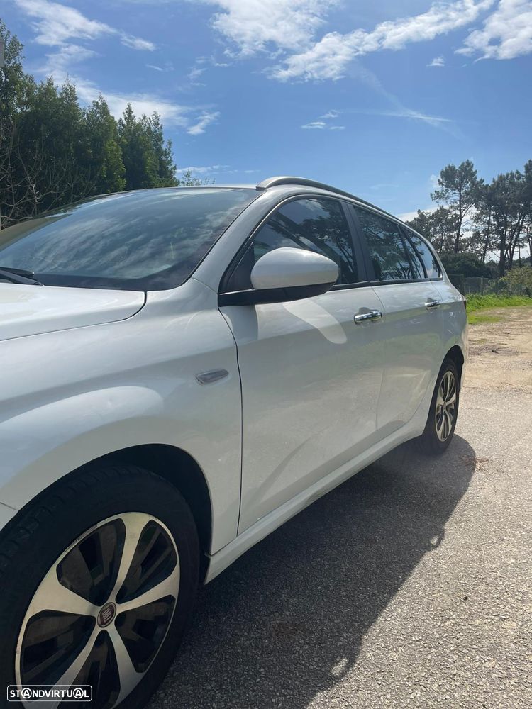 Fiat Tipo Station Wagon 1.6 M-Jet Lounge - 5