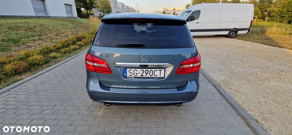 Mercedes-Benz Klasa B 200 7G-DCT - 4