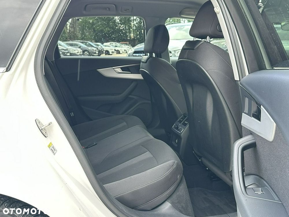 Audi A4 Avant - 17