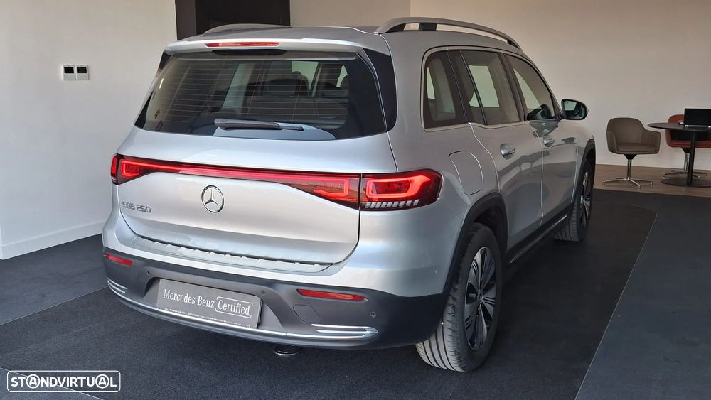 Mercedes-Benz EQB 250 Progressive - 7