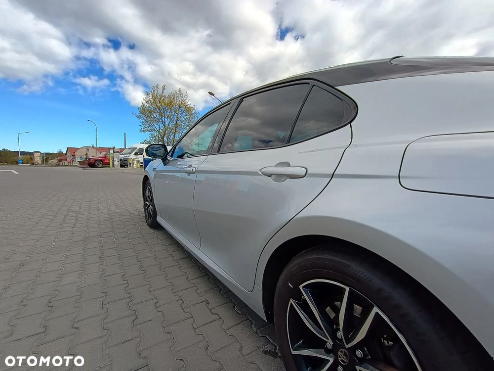 Toyota Camry 2.5 Hybrid Comfort CVT - 7