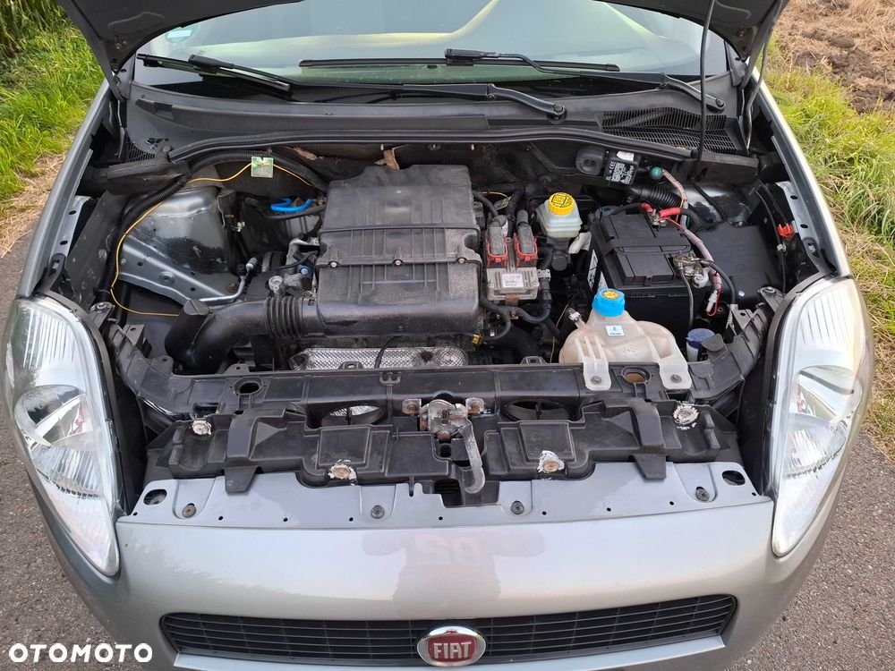 Fiat Grande Punto - 6