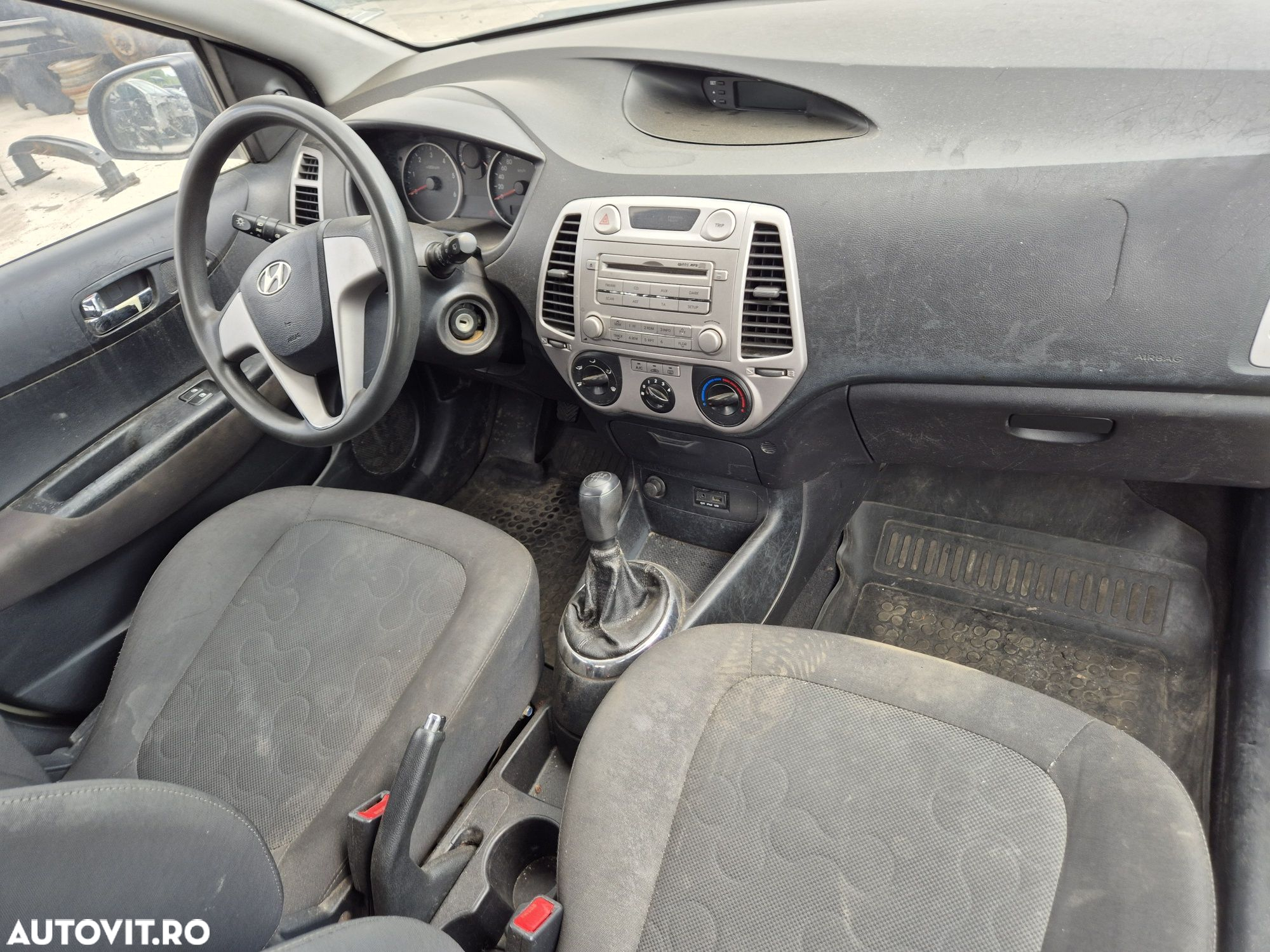 Dezmembram Hyundai i20 2012 1.4crdi D4FC - 5