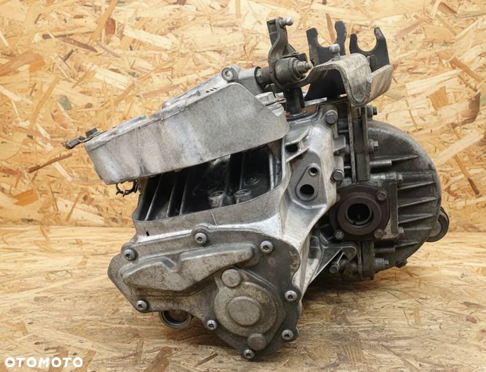 MANUALNA SKRZYNIA BIEGÓW PEUGEOT BOXER CITROEN JUMPER 2.0 HDi 96tyś - 20GP19 - 2
