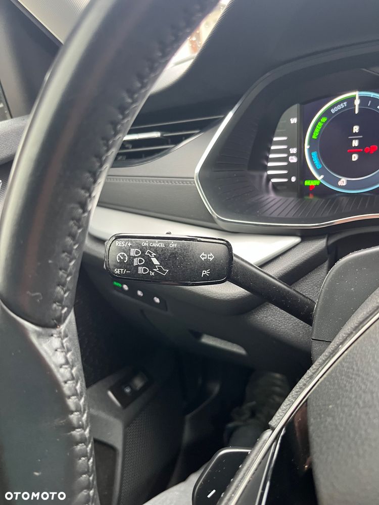 Skoda Octavia 1.4 TSI DSG Clever - 21