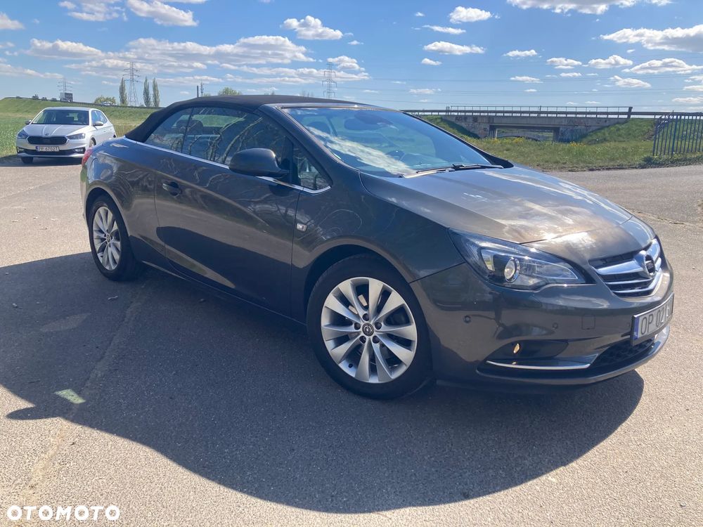 Opel Cascada 1.6 T Cosmo - 11