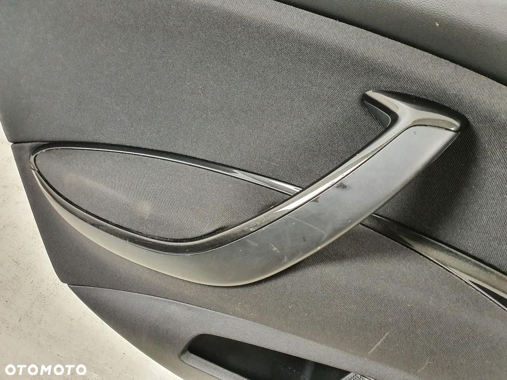 TAPICERKA BOCZEK DRZWI LEWY TYŁ ROLETA CITROEN C5 III X7 - 2