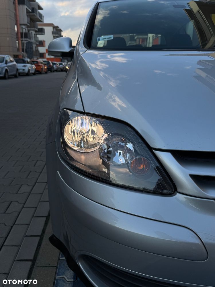 Volkswagen Golf 1.9 TDI DSG Comfortline - 12