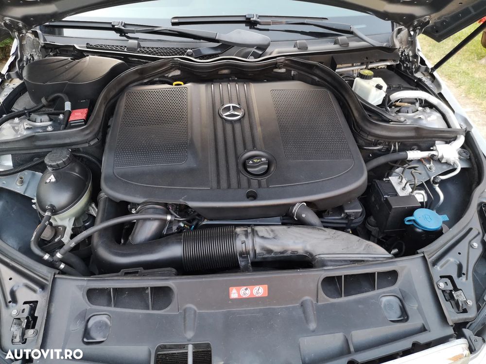 Mercedes-Benz C 220 CDI DPF (BlueEFFICIENCY) Elegance - 6