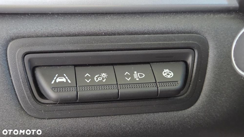 Renault Captur TCe Mild Hybrid 140 GPF TECHNO - 21