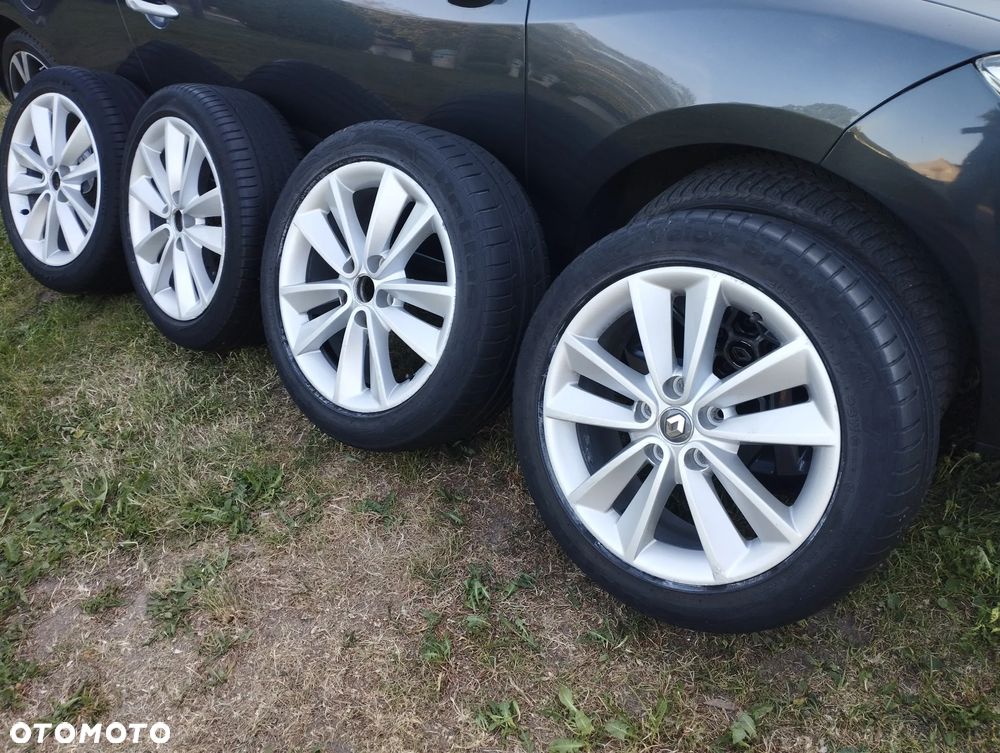 Komplet kół Renault Megane 3  5 x114.3 r17 - 9