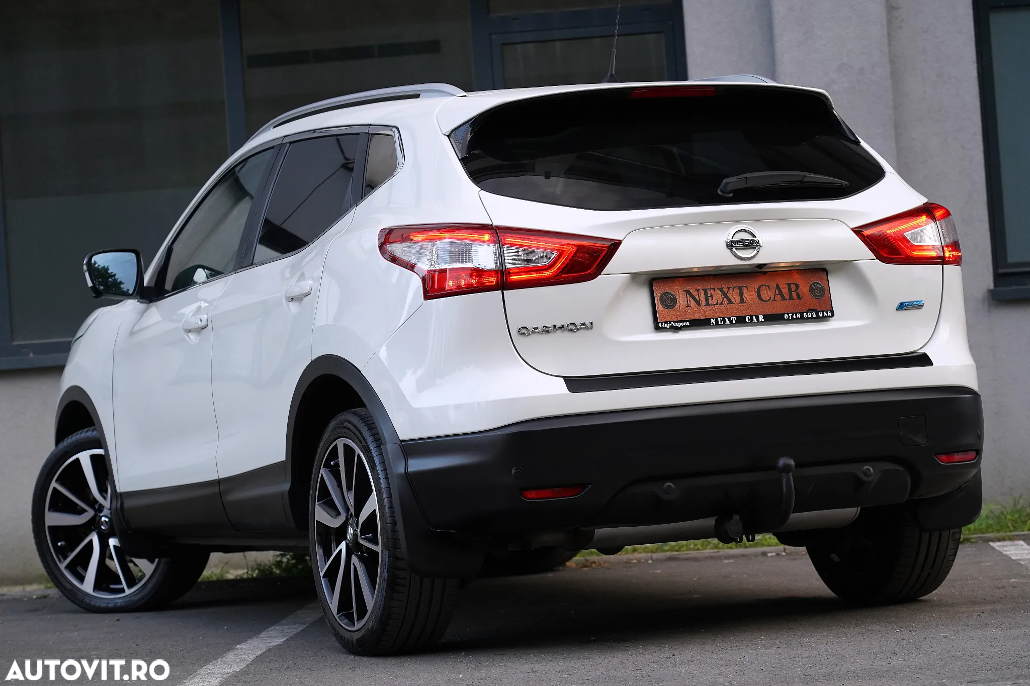 Nissan Qashqai 1.5 DCI DCT TEKNA+ - 4