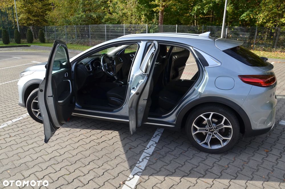 Kia XCeed - 18