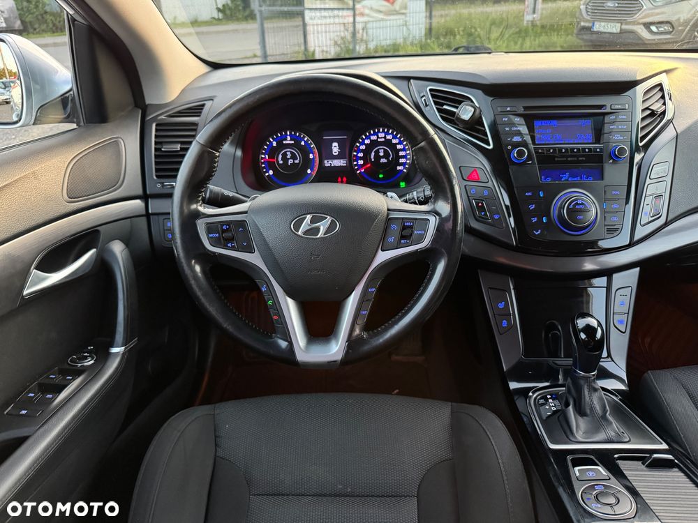 Hyundai i40 1.7 CRDi Comfort + - 8