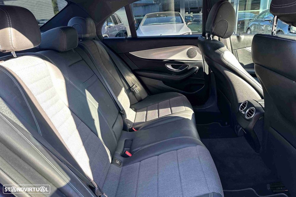 Mercedes-Benz E 220 d Avantgarde - 10