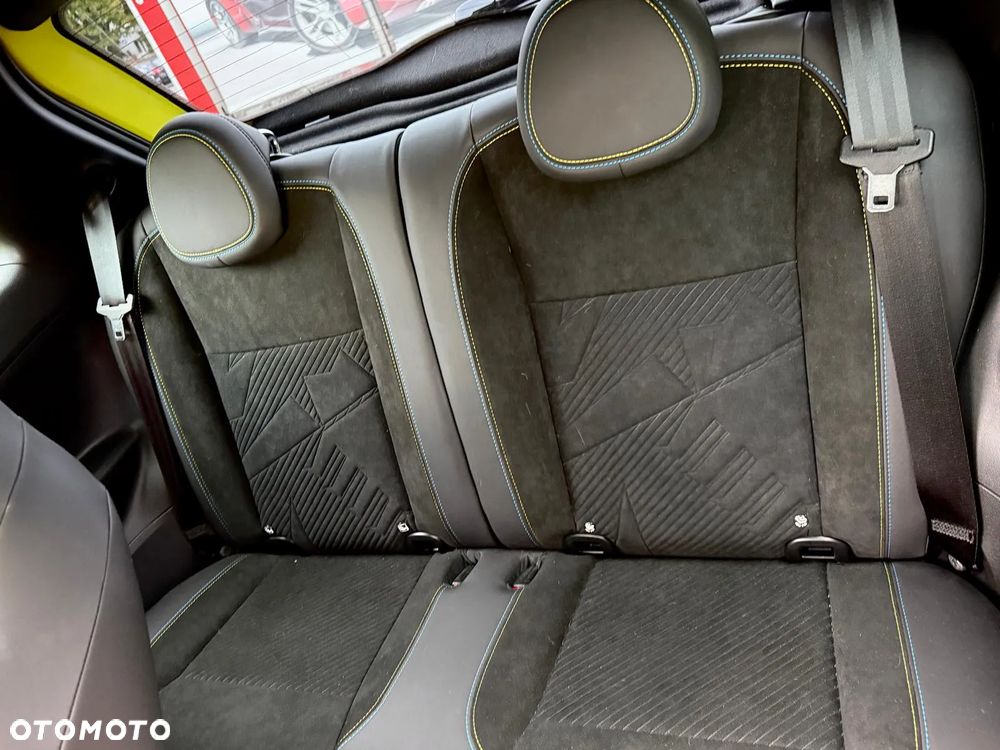 Abarth 500e 37.8kWh Turismo - 31