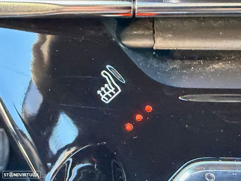 Peugeot 2008 1.5 BlueHDi Active - 46