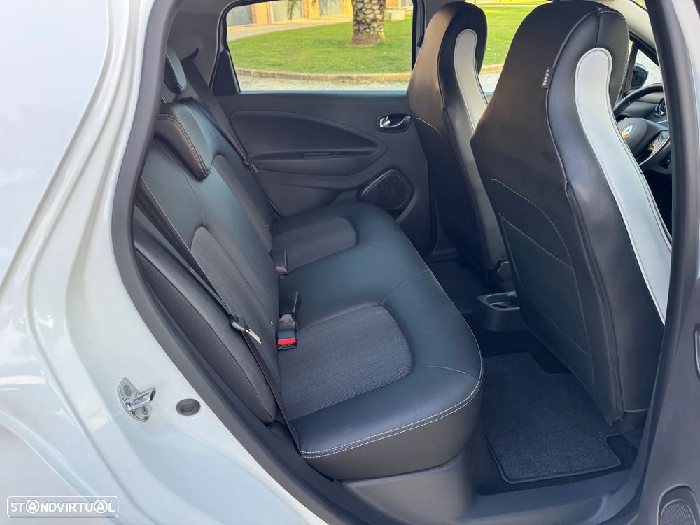 Renault Zoe (c/ Bateria) SL Bose Edition 40 - 18
