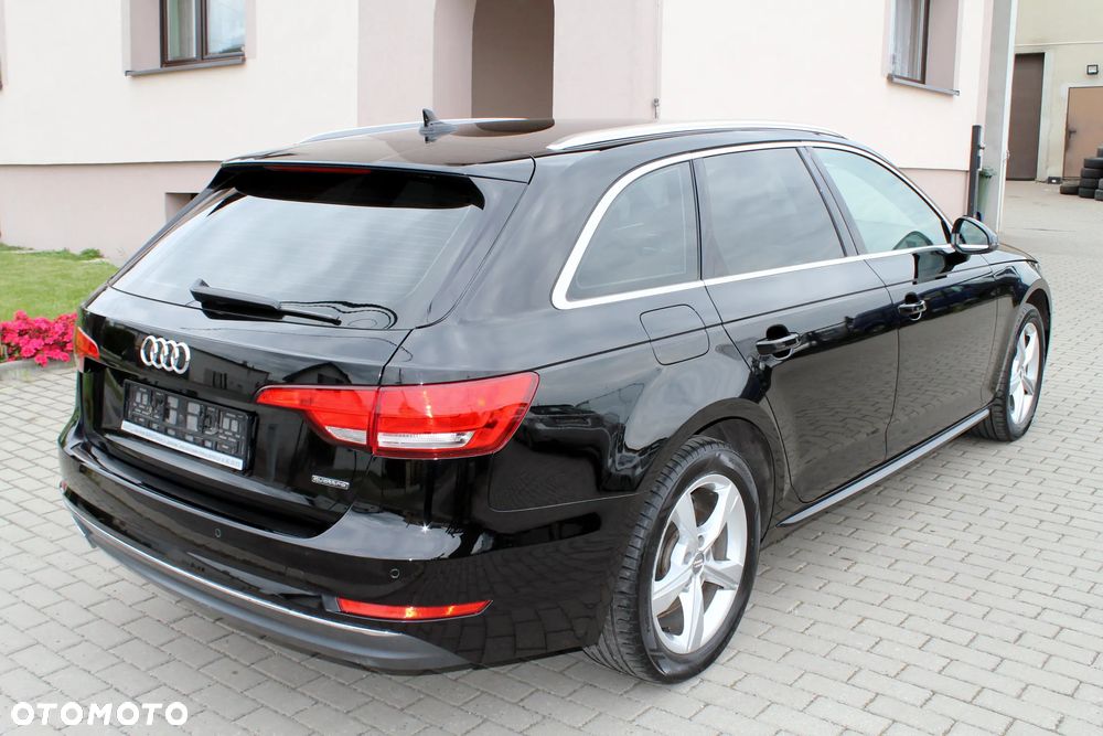 Audi A4 Avant 2.0 TDI DPF clean diesel quattro S tronic Attraction - 4