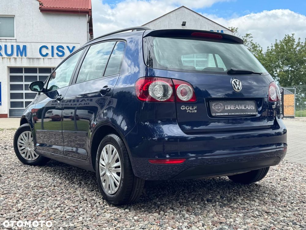 Volkswagen Golf Plus - 10