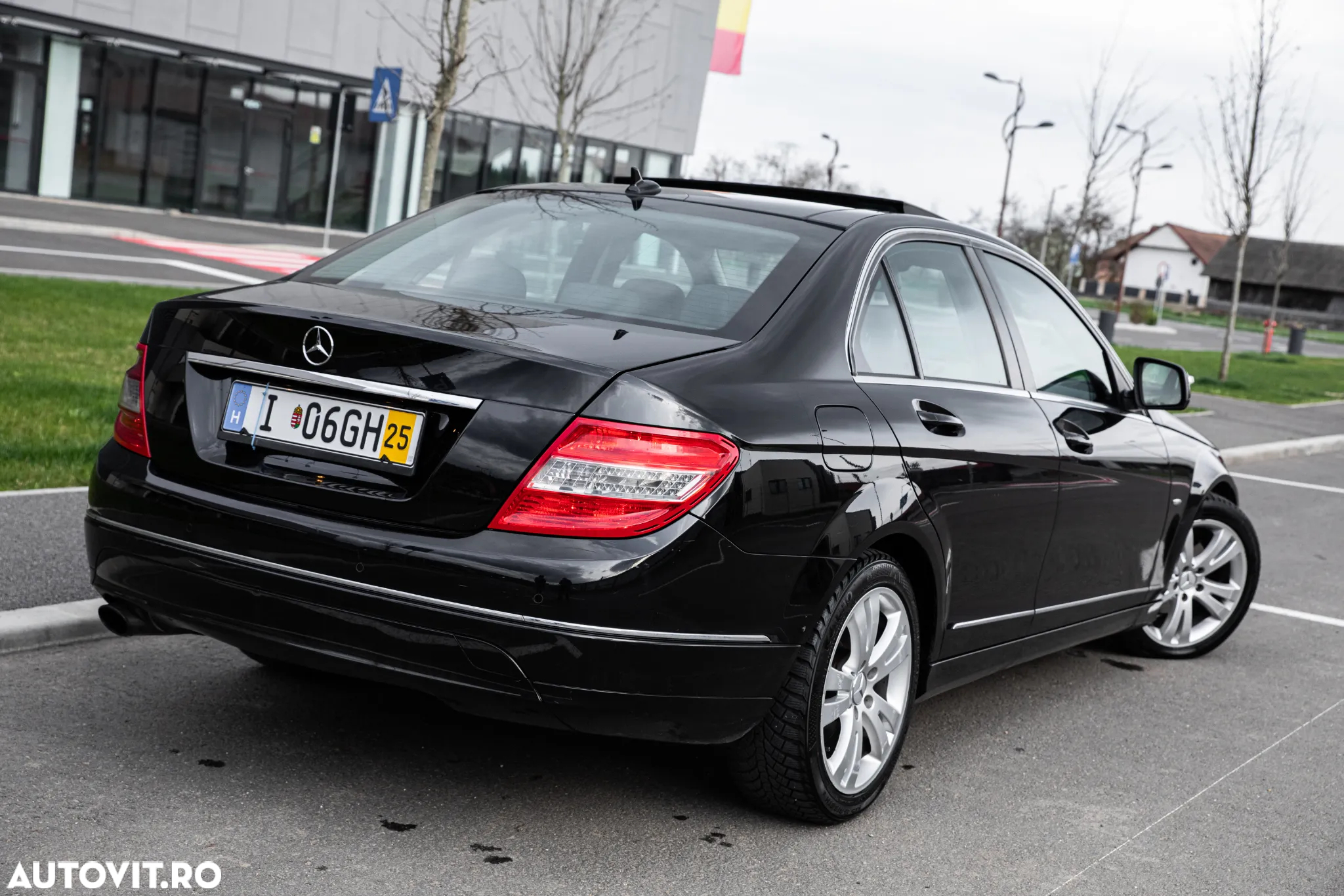 Mercedes-Benz C 220 CDI DPF Automatik Avantgarde - 39
