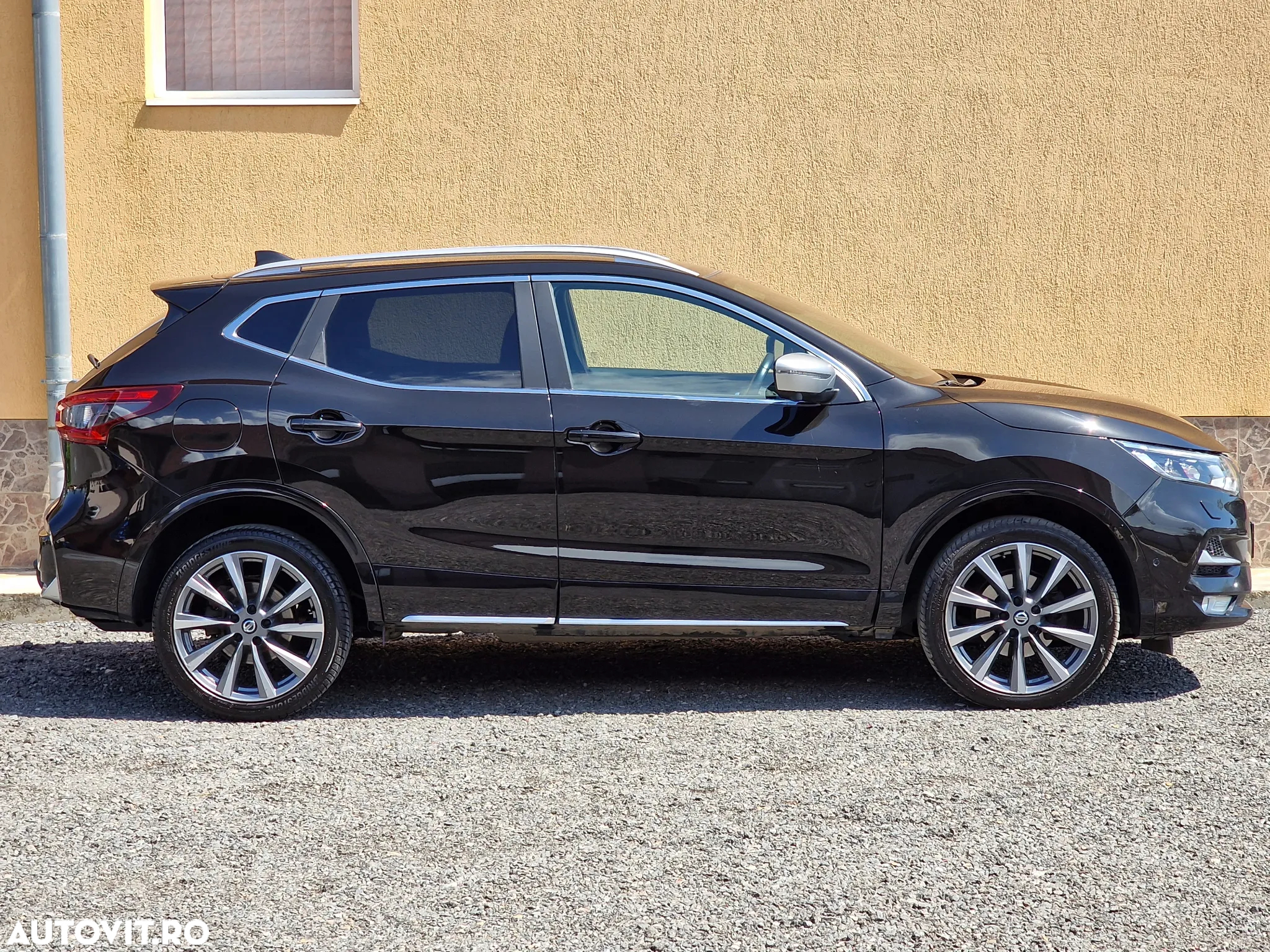 Nissan Qashqai 1.5 DCI TEKNA+ - 12