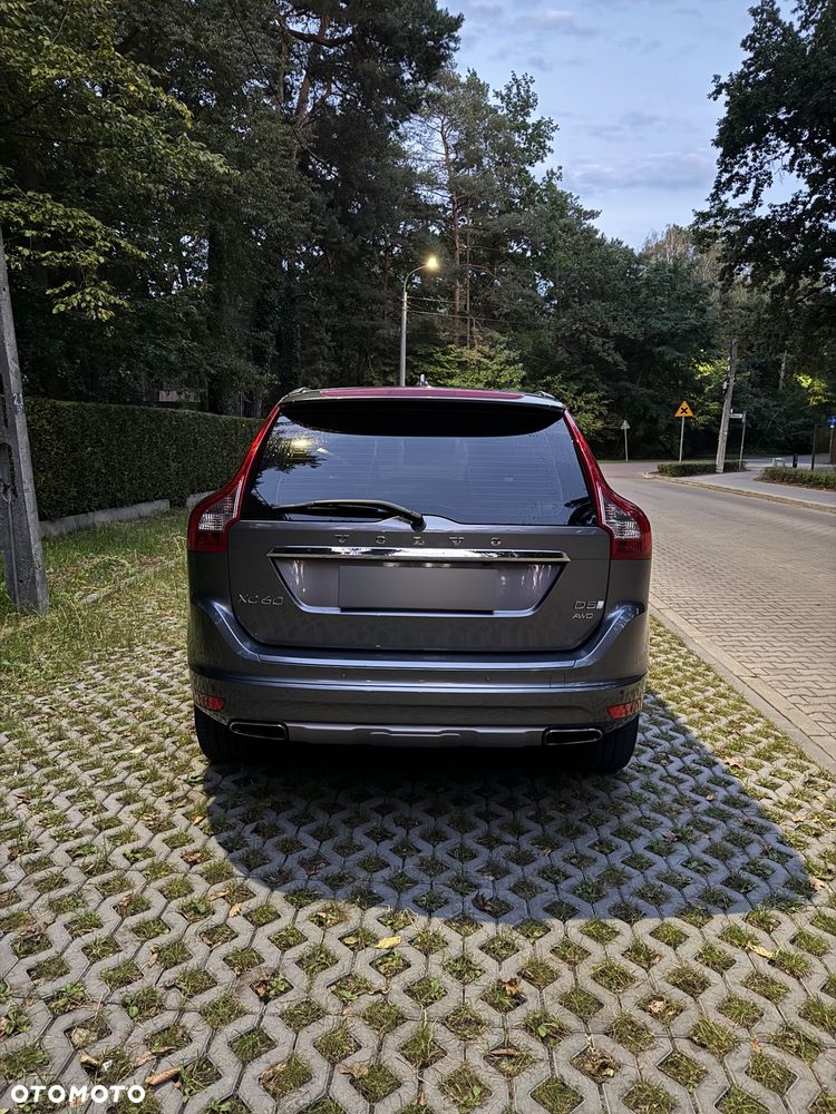 Volvo XC 60 D5 AWD Summum - 4