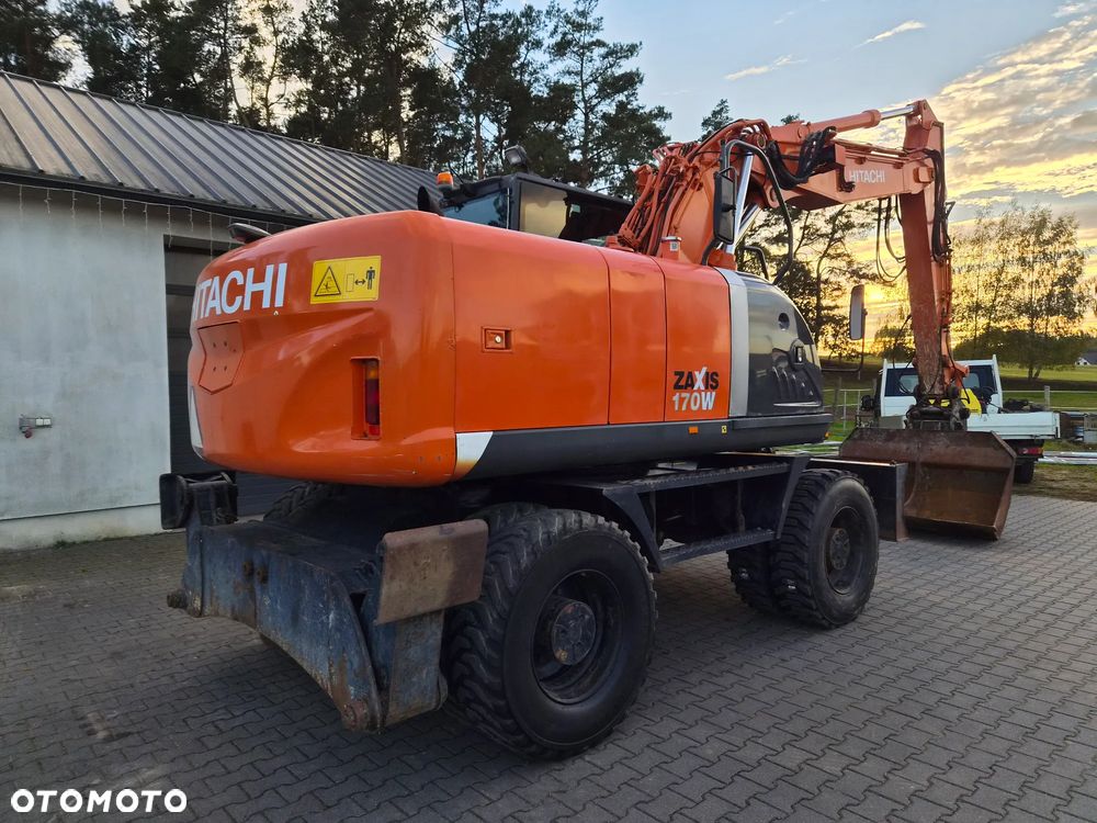 Hitachi ZX170W-3 - 9