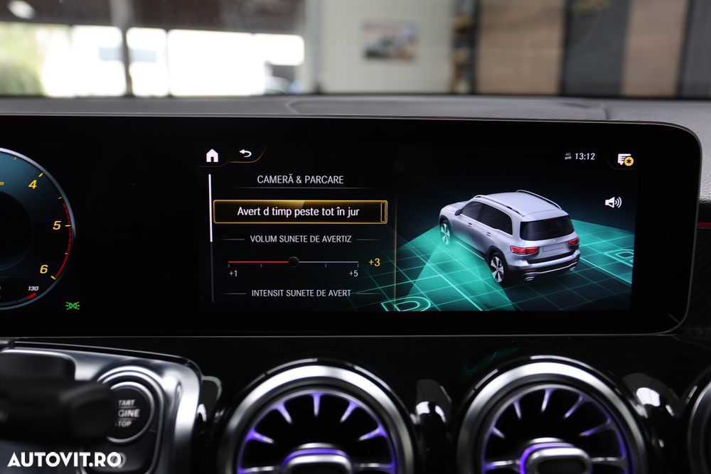 Mercedes-Benz GLB 220 d 4MATIC 8G-DCT AMG Line - 32