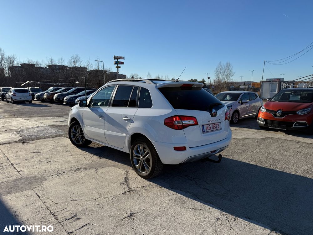 Renault Koleos dCi 150 FAP 4x4 Aut. Night and Day - 4