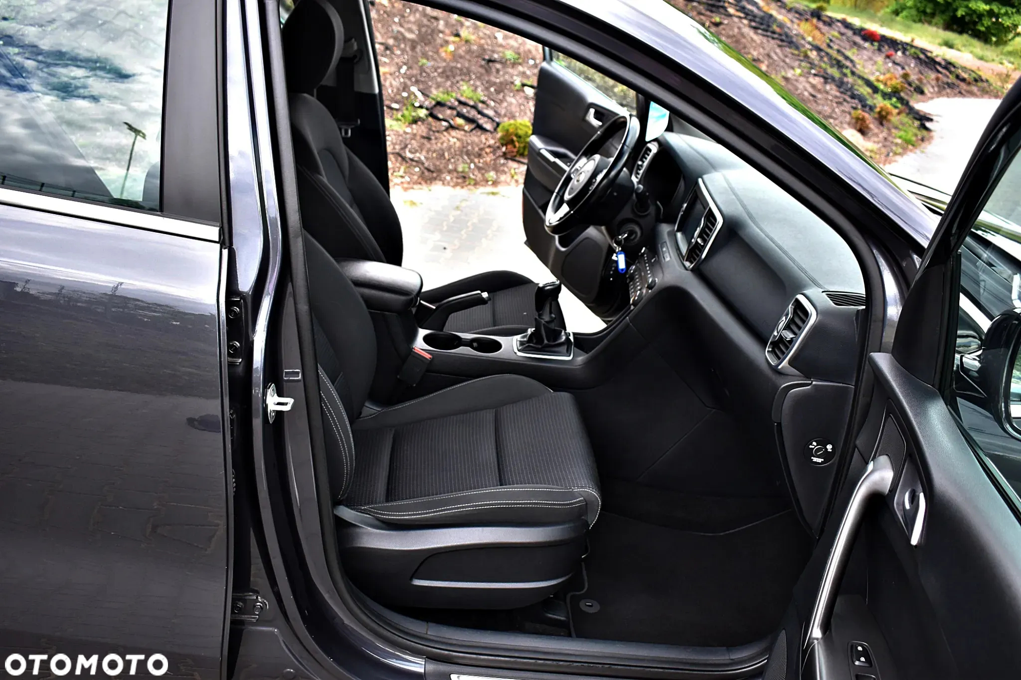Kia Sportage - 16