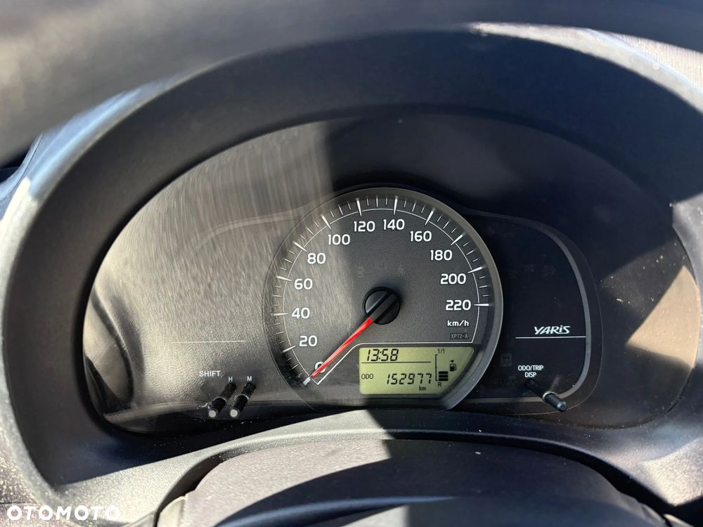 Toyota Yaris 1.0 VVT-i Life - 9
