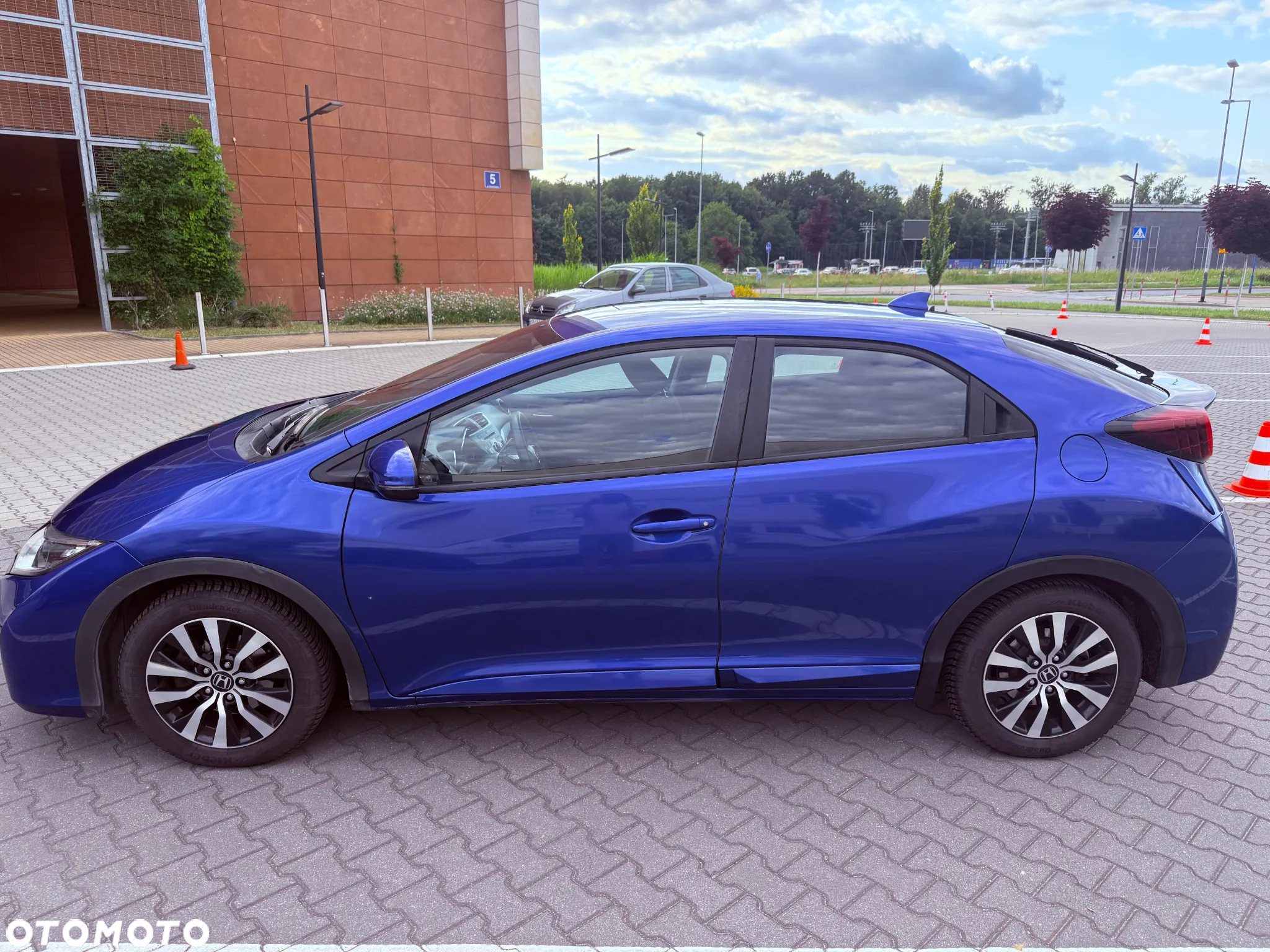 Honda Civic 1.4 Comfort - 9