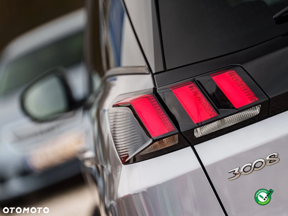 Peugeot 3008 1.5 BlueHDi Allure S&S - 10