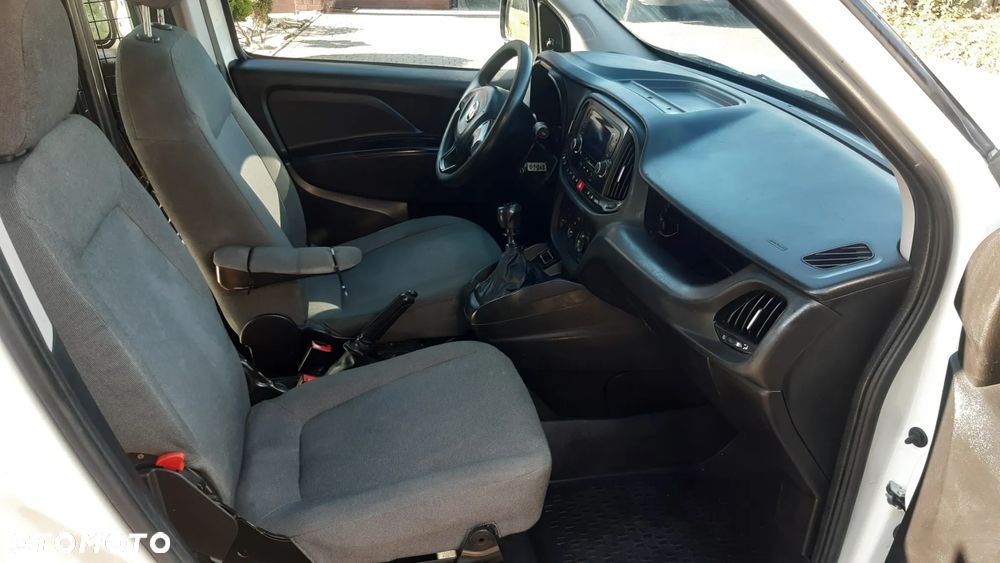Fiat Doblo - 12