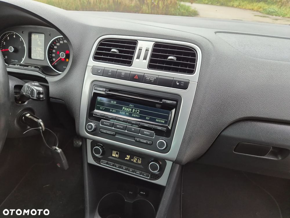 Volkswagen Polo 1.2 Life - 15