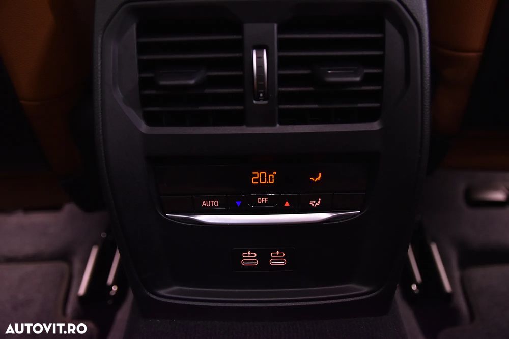 BMW Seria 3 320e AT PHEV - 22