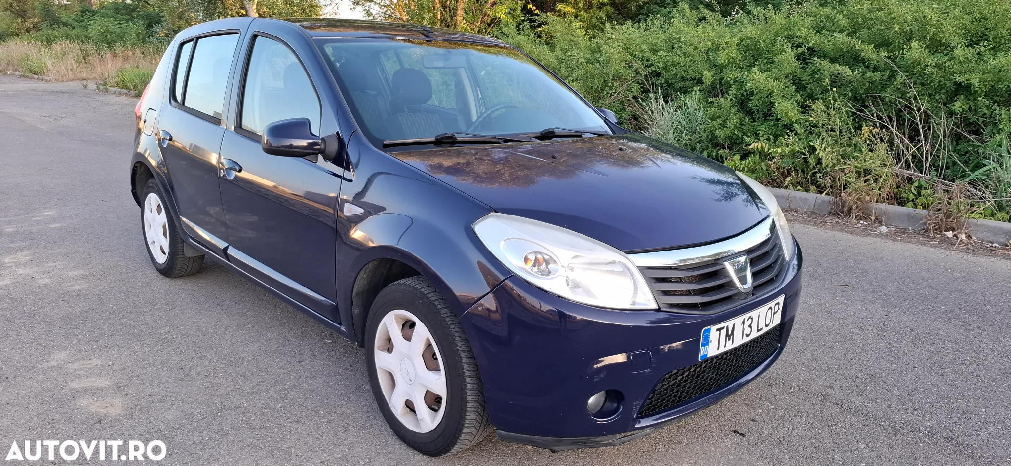 Dacia Sandero 1.6 MPI Laureate - 2