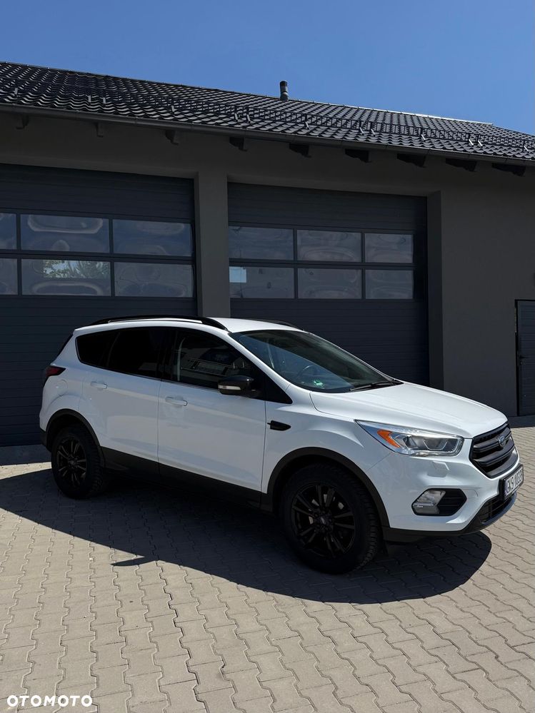 Ford Kuga 1.5 EcoBoost FWD Titanium ASS - 4