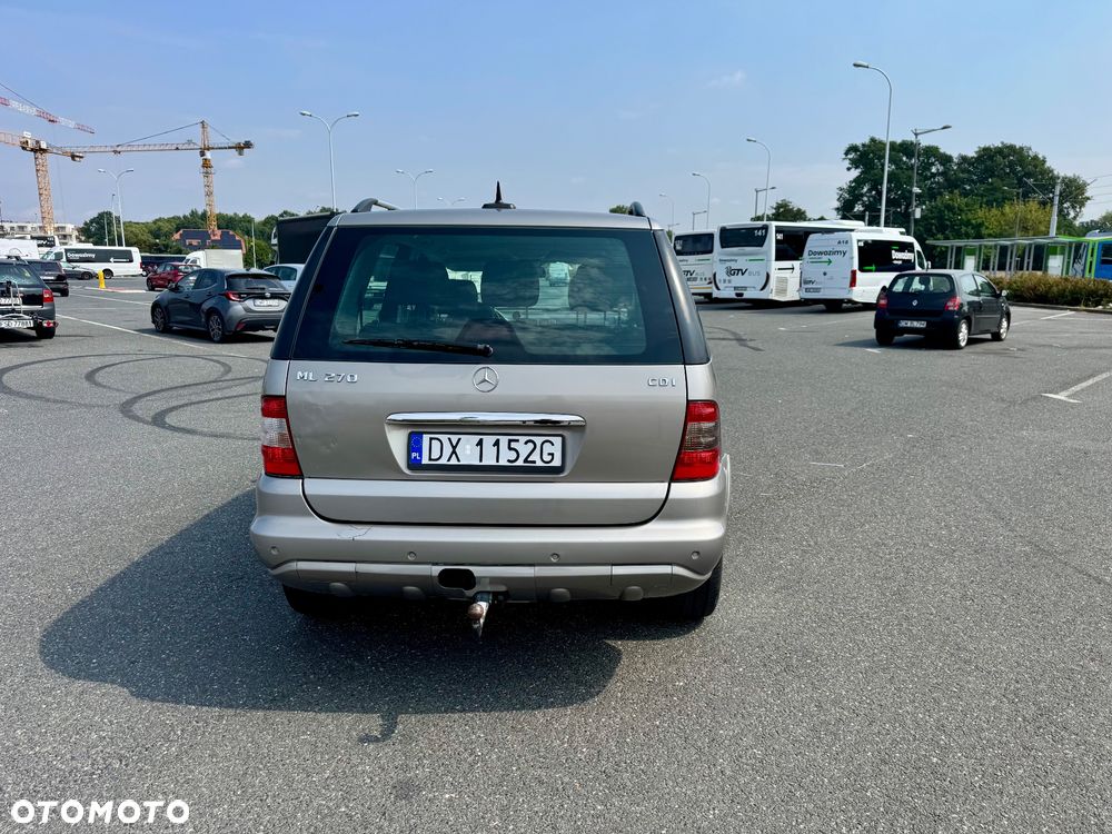Mercedes-Benz ML - 4